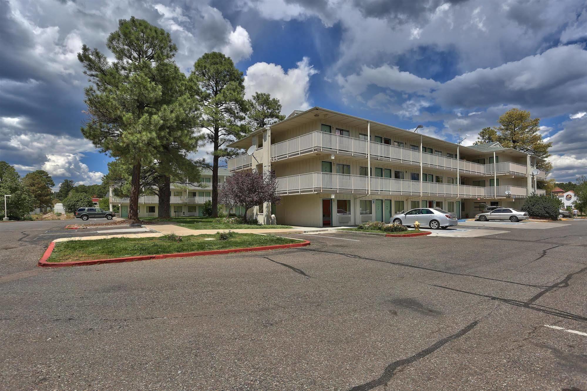 Motel 6-Flagstaff, Az - West - Woodland Village Exterior foto